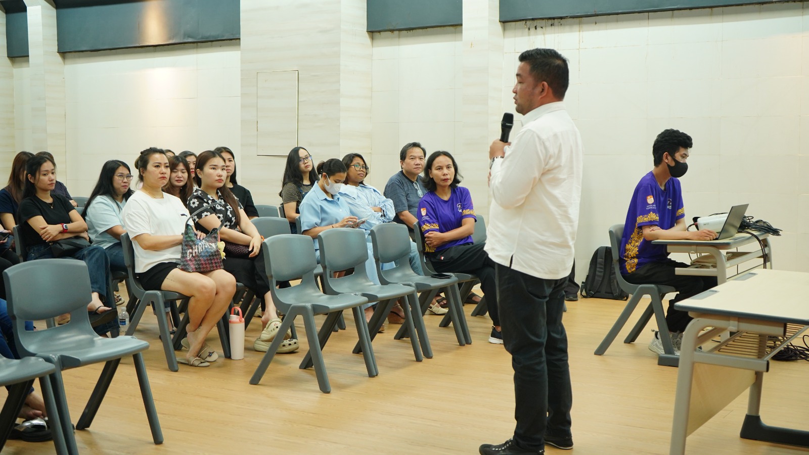 Peringati Hari Pendidikan Nasional & Hari Anti Bullying Sedunia, Sekolah Yehonala Menyelenggarakan Seminar Edukatif Dan Komitmen Bersama