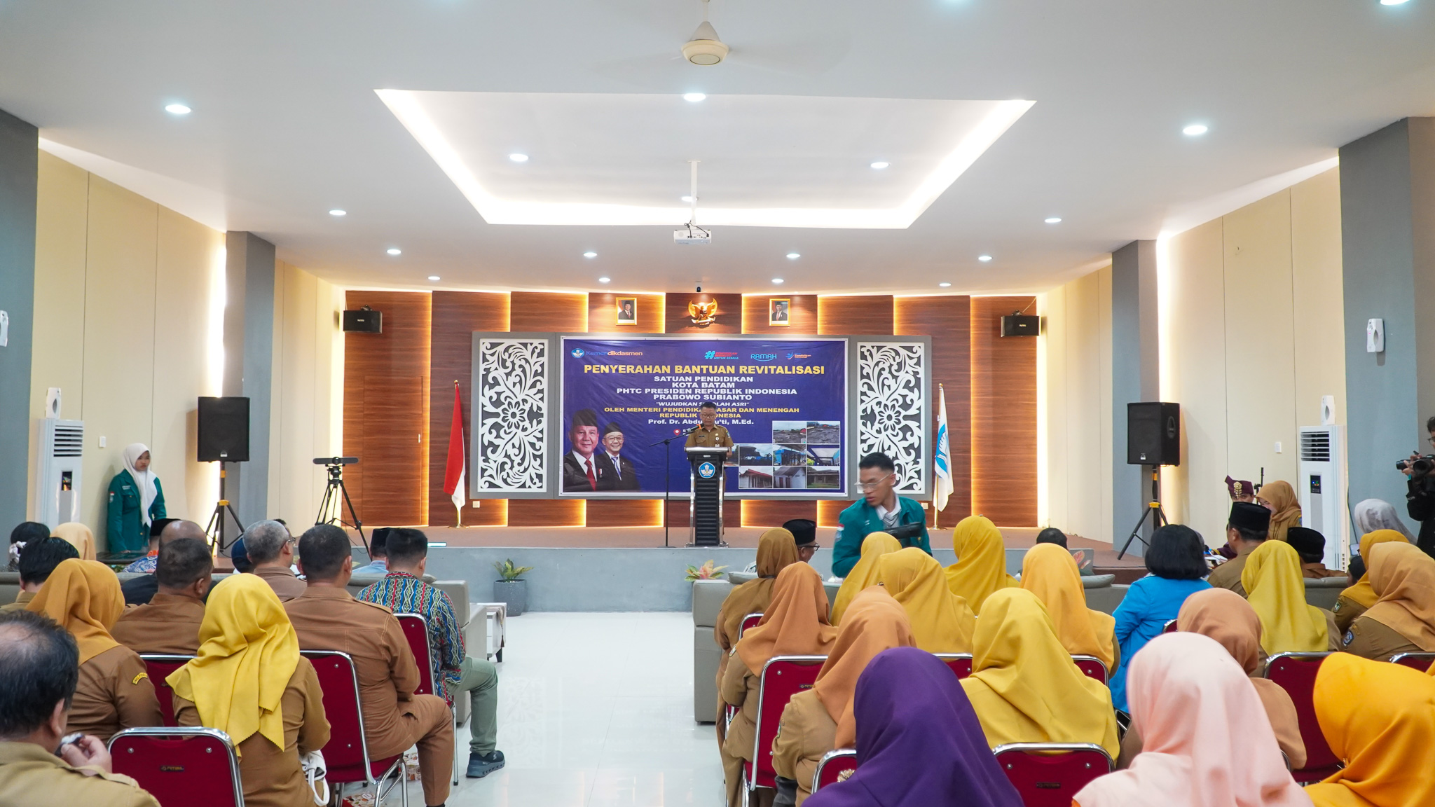 Sinergi Pusat dan Daerah: Kunjungan Mendikdasmen ke SMAN 1 Batam Jadi Momentum Peningkatan Kualitas Pendidikan Kepri