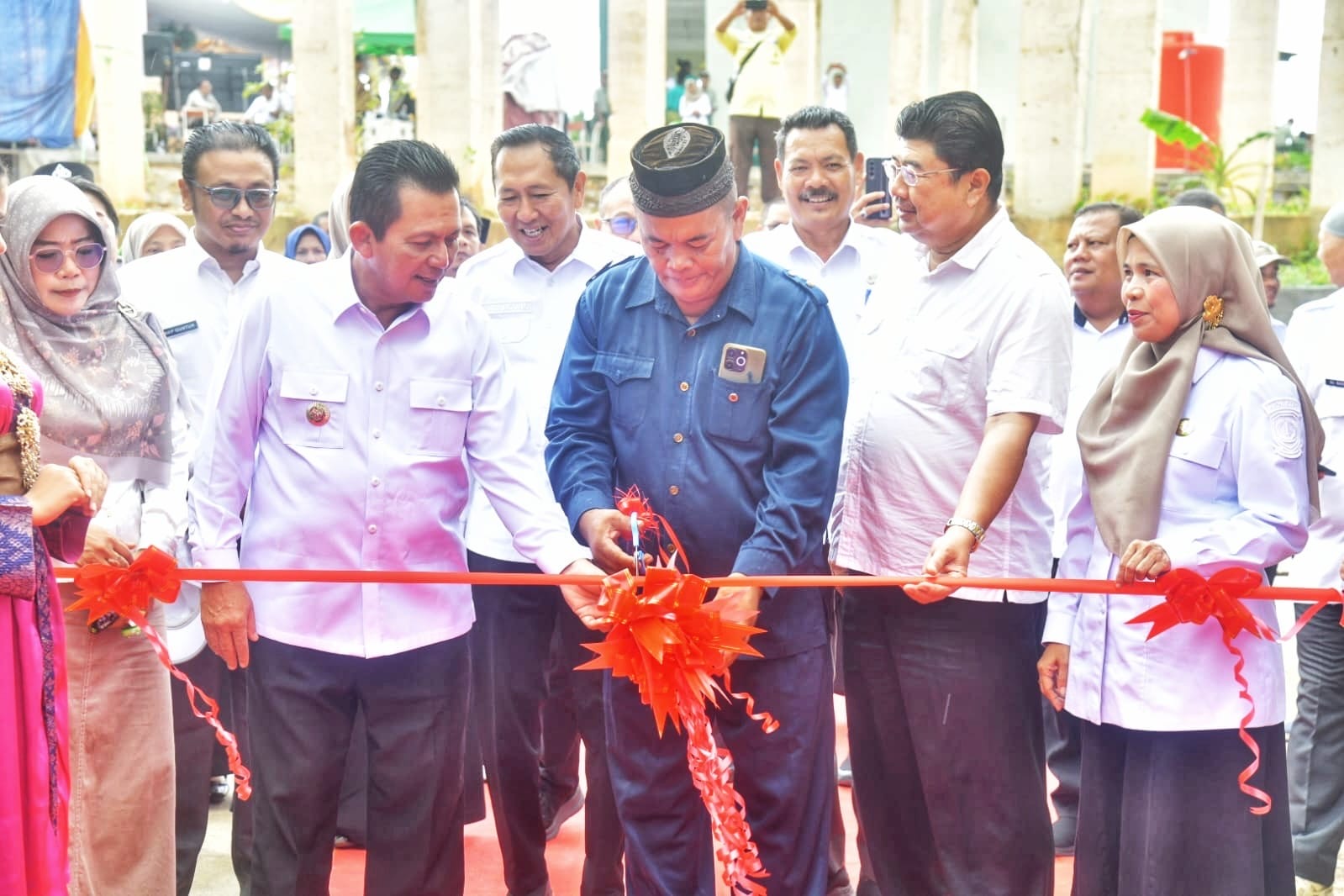 Revitalisasi SMK/SMA di Batam Resmi Diluncurkan, Gubernur Ansar Tekankan Pentingnya SDM Unggul di Era Teknologi