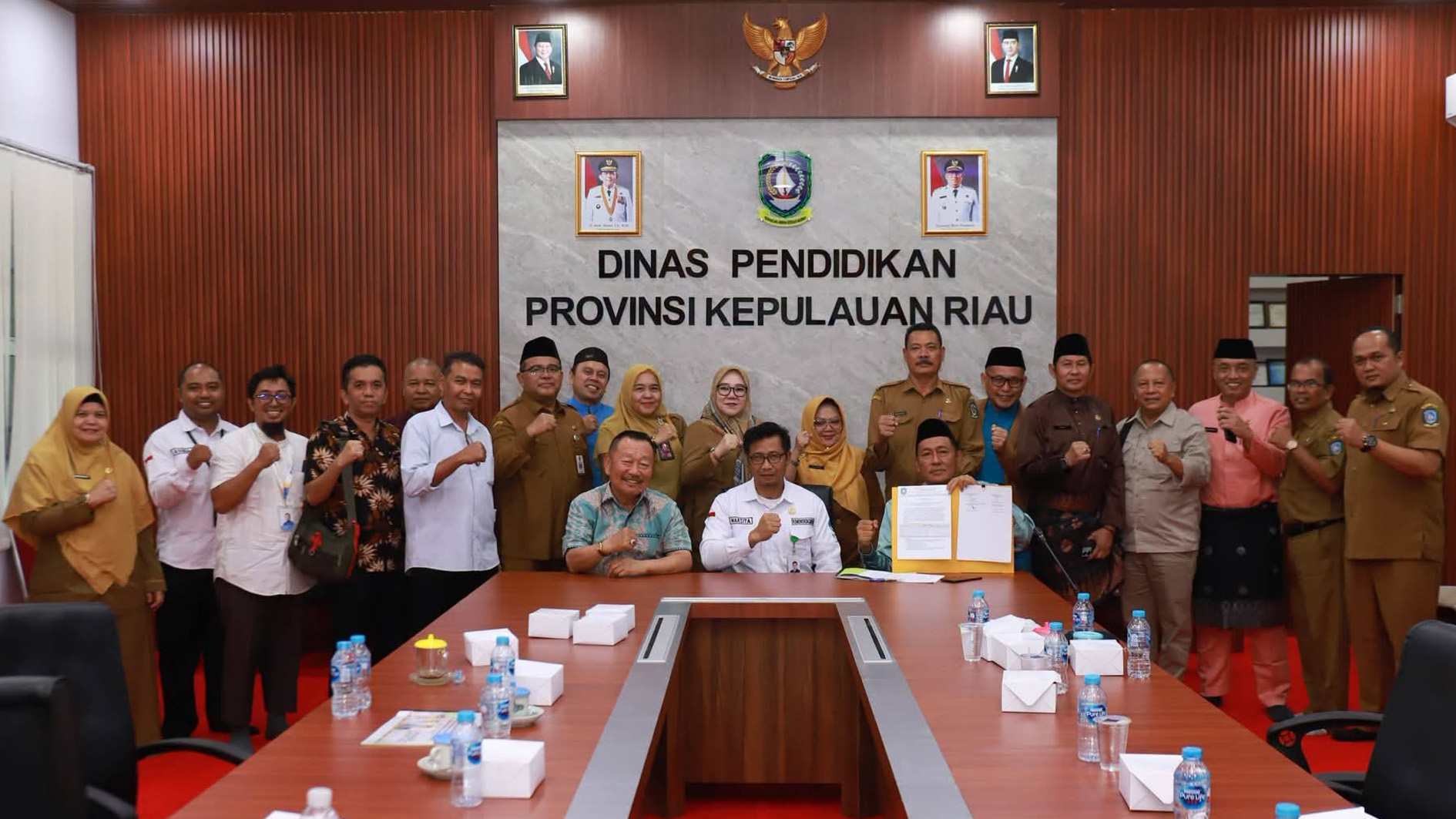 Kawal Integritas, Disdik Kepri Bersama BPMP dan Ombudsman Gelar Pleno Penetapan Hasil SPMB 2026/2027